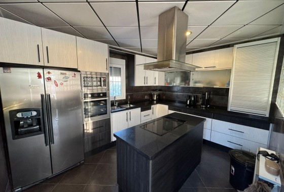 Herverkoop - Vrijstaande Villa -
Torrevieja - San luis