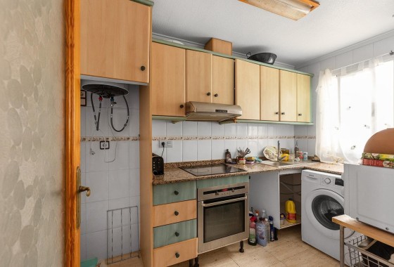 Herverkoop - Appartement / Flat -
Torrevieja - Estacion de autobuses