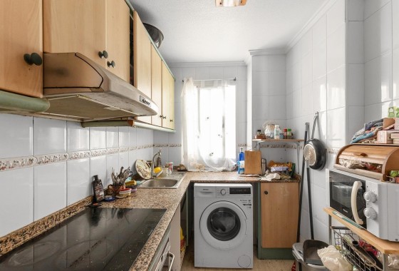 Herverkoop - Appartement / Flat -
Torrevieja - Estacion de autobuses