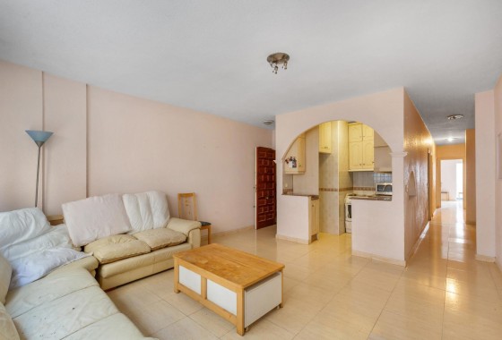 Venta - Apartamento / Piso -
Torrevieja - Centro - Muelle Pesquero