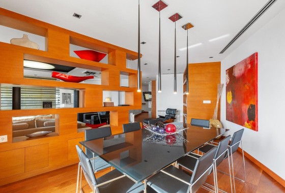 Herverkoop - Appartement / Flat -
Torrevieja - Paseo maritimo