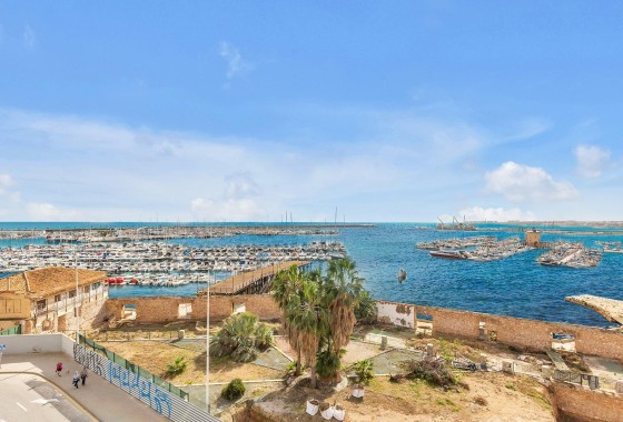 Herverkoop - Appartement / Flat -
Torrevieja - Paseo maritimo