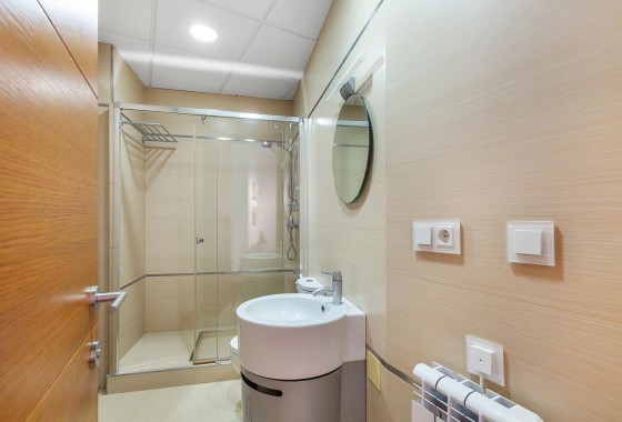 Herverkoop - Appartement / Flat -
Torrevieja - Paseo maritimo