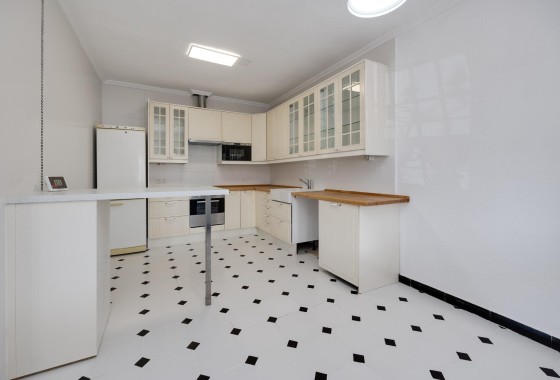 Resale - Freistehende Villa -
Torrevieja - La Siesta - El Salado - Torreta