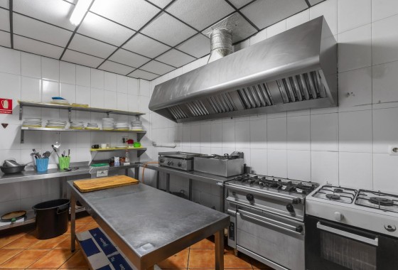 Herverkoop - Commercieel -
Torrevieja - Estacion de autobuses