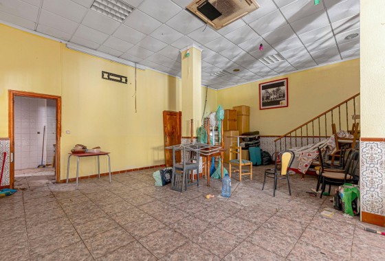 Sale - Commercial -
Torrevieja - Playa del Cura