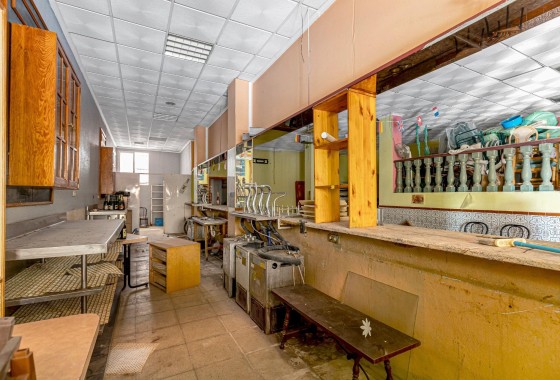 Sale - Commercial -
Torrevieja - Playa del Cura