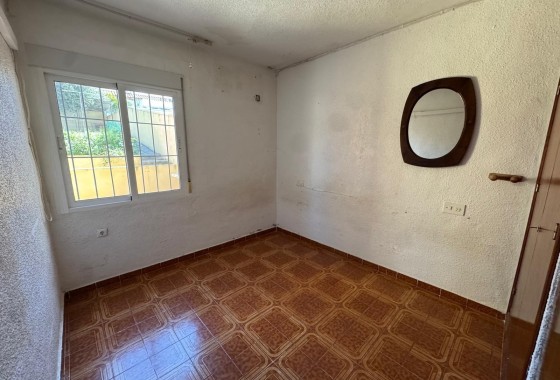 Herverkoop - Vrijstaande Villa -
Torrevieja - Los balcones