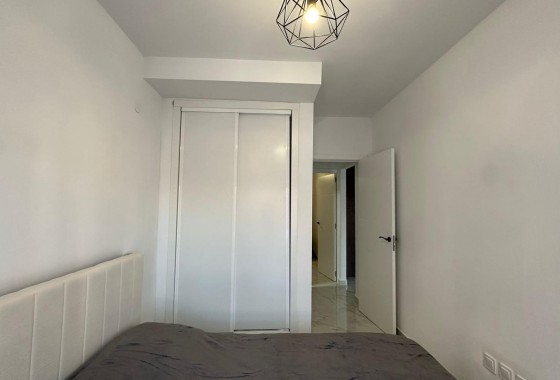 Resale - Wohnung / Appartement -
Torrevieja