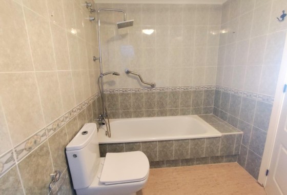 Venta - Apartamento / Piso -
Torrevieja - Center