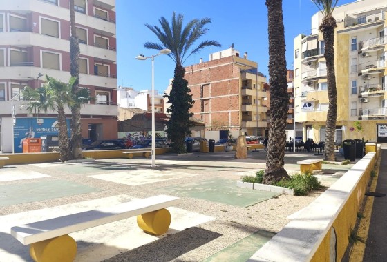 Venta - Apartamento / Piso -
Torrevieja - Center