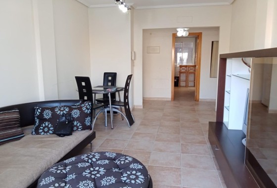 Resale - Wohnung / Appartement -
Torrevieja - La veleta