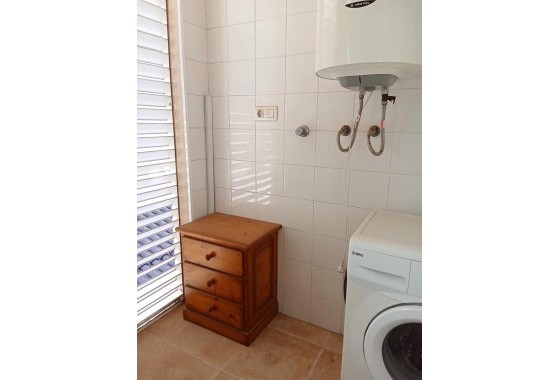Resale - Wohnung / Appartement -
Torrevieja - La veleta