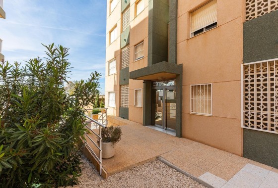 Herverkoop - Appartement / Flat -
Torrevieja - Cabo Cervera