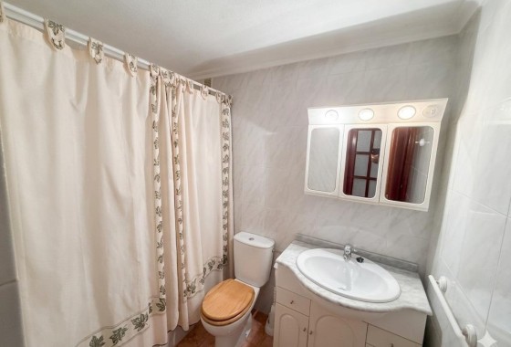 Sprzedaż - Apartament / Mieszkanie -
Torrevieja - Playa del Cura