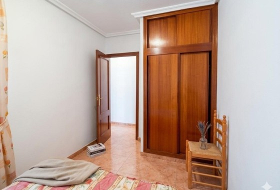 Sprzedaż - Apartament / Mieszkanie -
Torrevieja - Playa del Cura