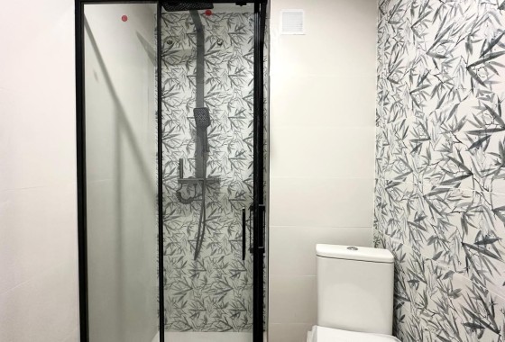 Sprzedaż - Apartament / Mieszkanie -
Torrevieja - Center