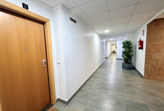 Resale - Wohnung / Appartement -
Dolores - Costa Blanca