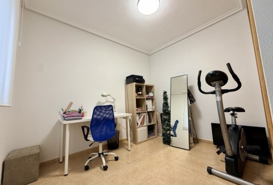 Resale - Wohnung / Appartement -
Dolores - Costa Blanca