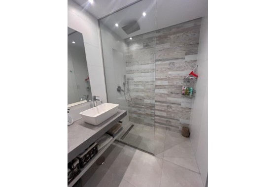Herverkoop - Appartement / Flat -
Guardamar del Segura - El Raso