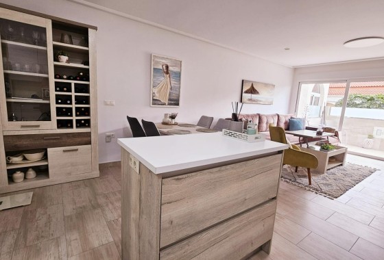 Herverkoop - Appartement / Flat -
Torrevieja - La Siesta
