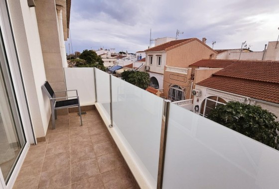 Herverkoop - Appartement / Flat -
Torrevieja - La Siesta