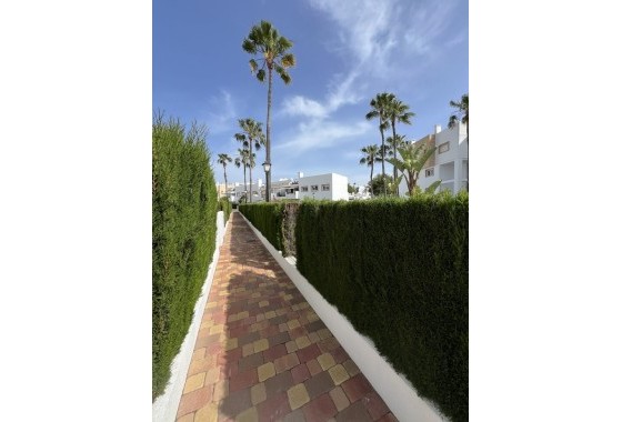 Venta - Apartamento / Piso -
Orihuela Costa - Villamartín