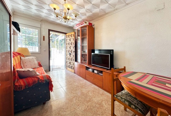 Sale - Town house -
Guardamar del Segura - Costa Blanca