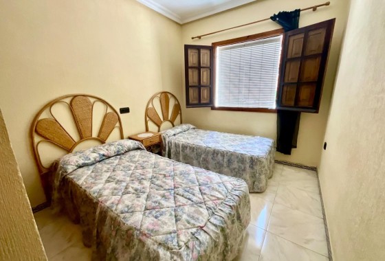 Sprzedaż - Apartament / Mieszkanie -
Torrevieja - Torreblanca