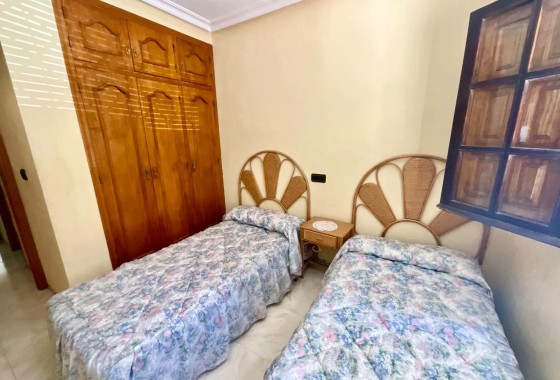 Sprzedaż - Apartament / Mieszkanie -
Torrevieja - Torreblanca