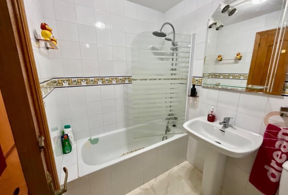 Sprzedaż - Apartament / Mieszkanie -
Torrevieja - Torreblanca