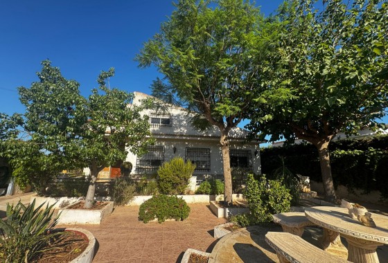 Herverkoop - Vrijstaande Villa -
Cartagena - Costa Calida