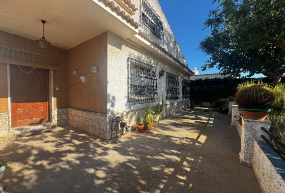 Herverkoop - Vrijstaande Villa -
Cartagena - Costa Calida