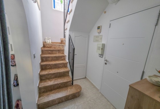 Herverkoop - Vrijstaande Villa -
Villamartín - Costa Blanca