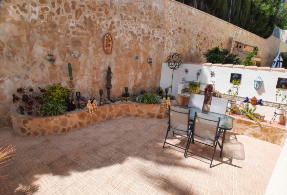 Herverkoop - Vrijstaande Villa -
Villamartín - Costa Blanca