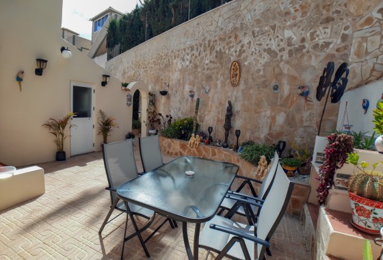 Herverkoop - Vrijstaande Villa -
Villamartín - Costa Blanca