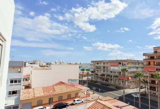 Herverkoop - Appartement / Flat -
Torrevieja - Playa de los Naufragos