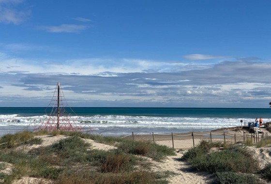 Sprzedaż - Apartament / Mieszkanie -
Cabo Roig - Costa Blanca