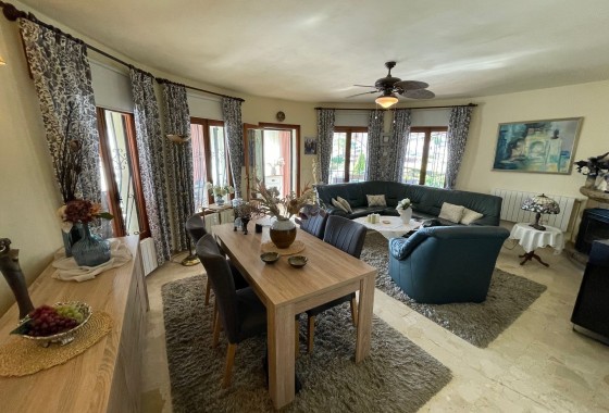 Sale - Detached Villa -
Alfaz del Pi - l'Alfas del Pi