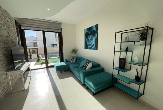 Venta - Villa adosada -
Villamartín