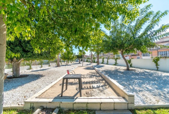 Venta - Villa adosada -
Villamartín