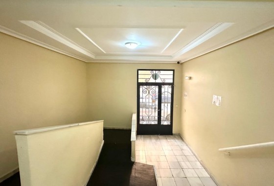 Sale - Apartment Flat -
Torrevieja - Acequion