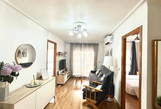 Sale - Apartment Flat -
Torrevieja - Acequion