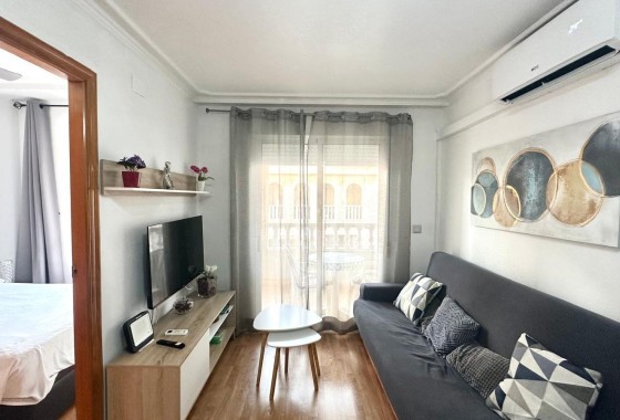 Sale - Apartment Flat -
Torrevieja - Acequion