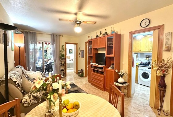 Venta - Apartamento / Piso -
Torrevieja - Center