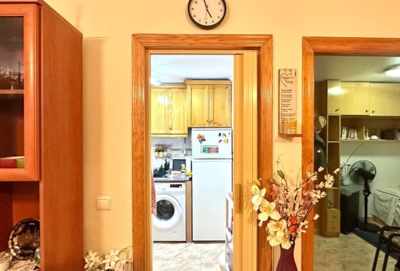 Venta - Apartamento / Piso -
Torrevieja - Center