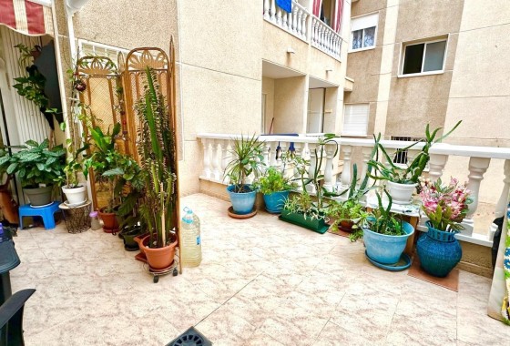 Venta - Apartamento / Piso -
Torrevieja - Center