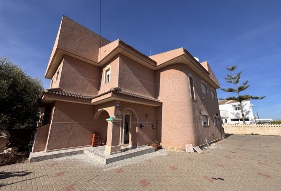 Venta - Chalet Independiente -
Benijofar - Costa Blanca