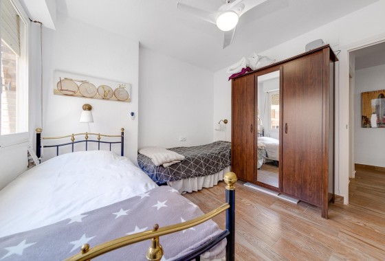 Resale - Wohnung / Appartement -
Torrevieja - Playa del Cura