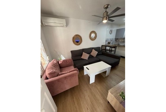 Sale - Apartment Flat -
Torrevieja - Los Balcones